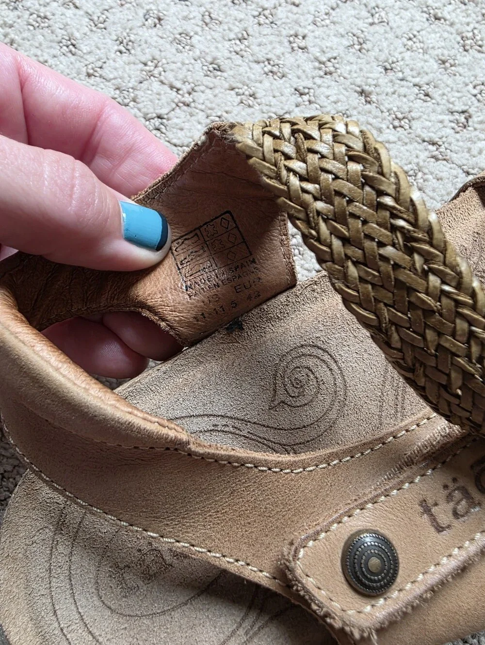 Taos Footwear woven cross
